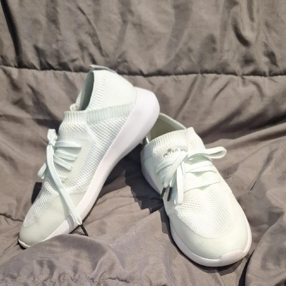 Peter Millar Hyperlight Glide Mint Green Tennis Shoes Size 9